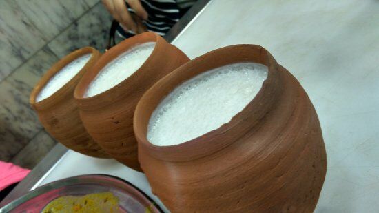 Pt. Babu Ram Devi Dayal Paranthe Wale